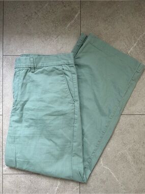 Levi's Women's Mint Green Chino Trousers